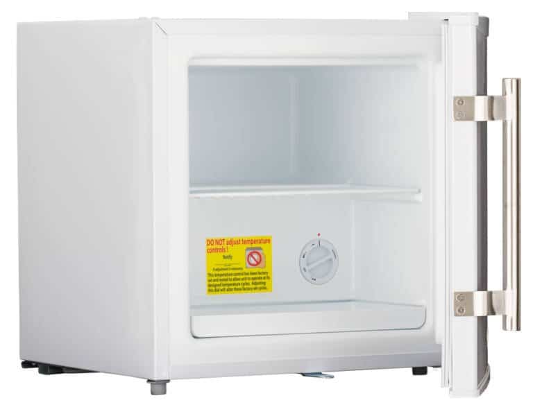 Product Image 2 of DAI Scientific DAI-HC-UCFS-0220M Freezer