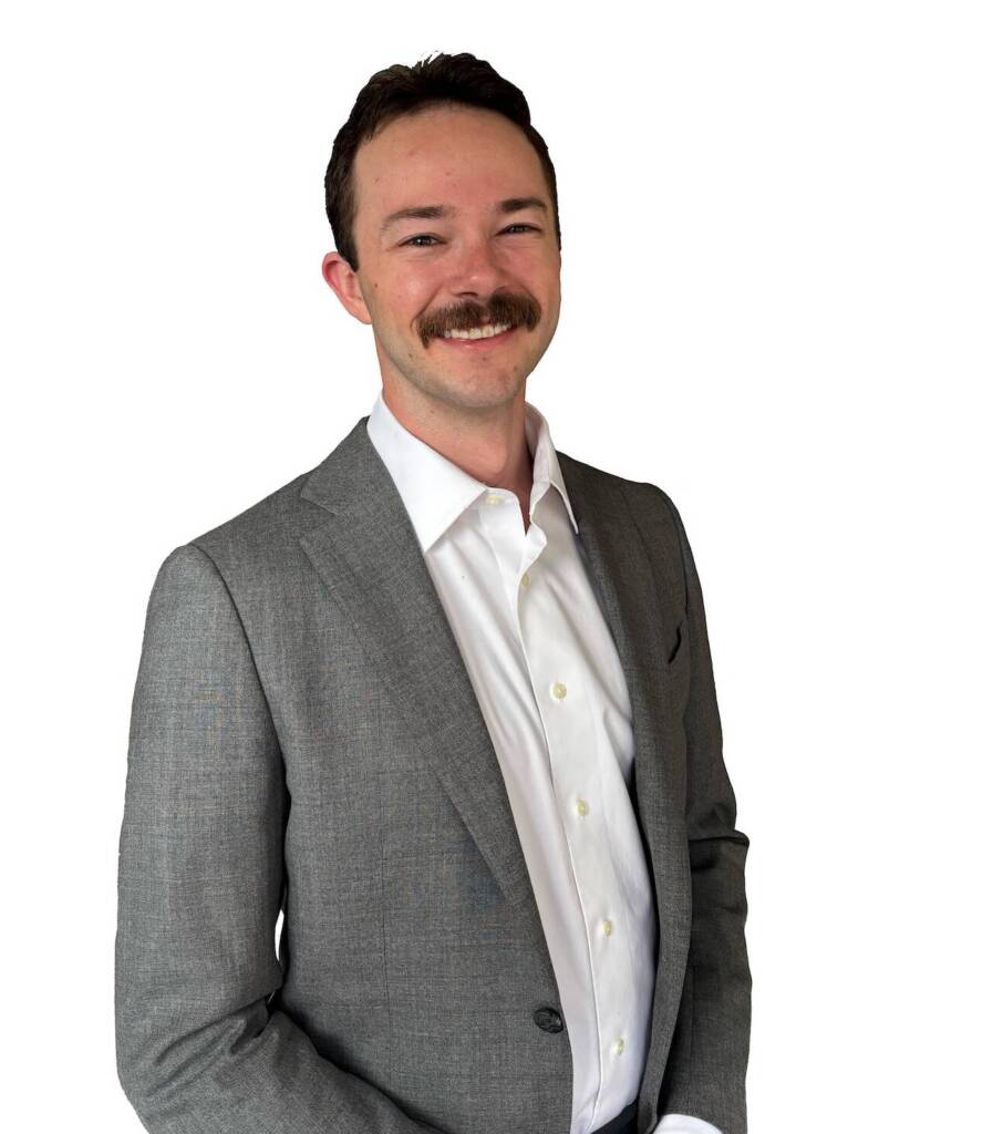 Duncan Blake headshot